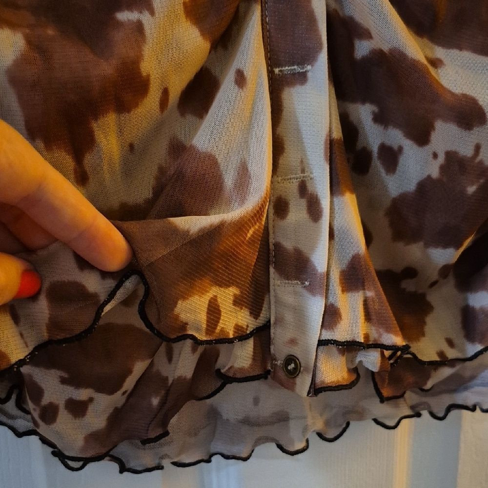 ♡♡♡  Oh Chic Brown Cow Patterned Women's Top Sz Large - Picture 8 of 14